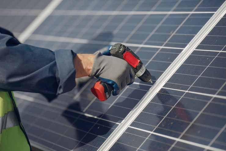 Ce înseamnă un sistem fotovoltaic on-grid și cum funcționează